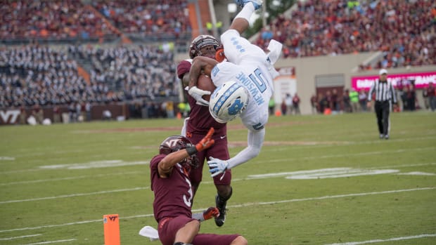 Acrobat Newsome vs VT